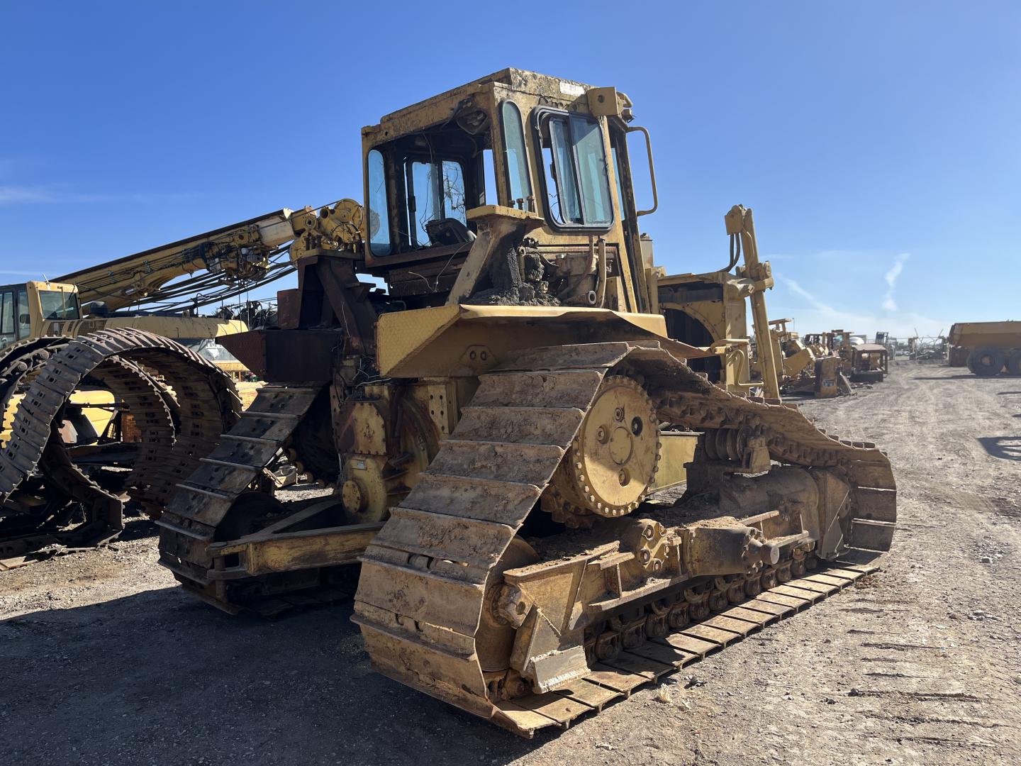 ./imagenes/INVOICE/2019/17379/TAPADOR FRONTAL CATERPILLAR D6HLGP (3).JPG
